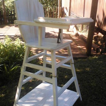 pine highchair converts to feeding chair and table