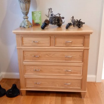 Oak chest of drawers with beading detail