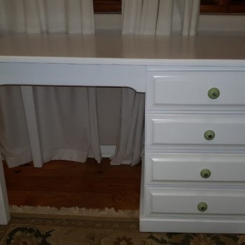 White desk with 4 drawers using antique handles