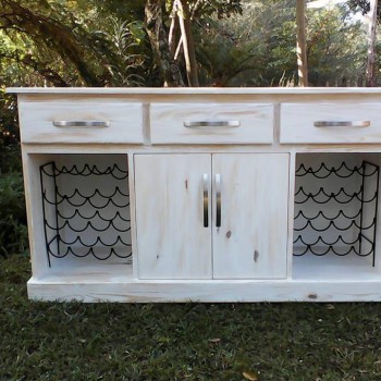 White wash server including double metal wine rack