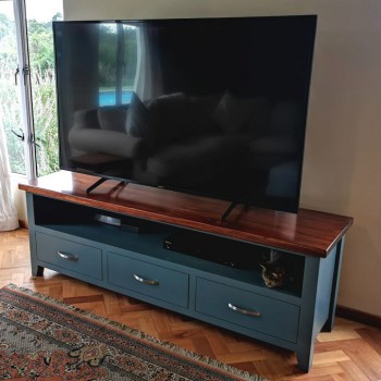 tv unit painted to customers color of choice